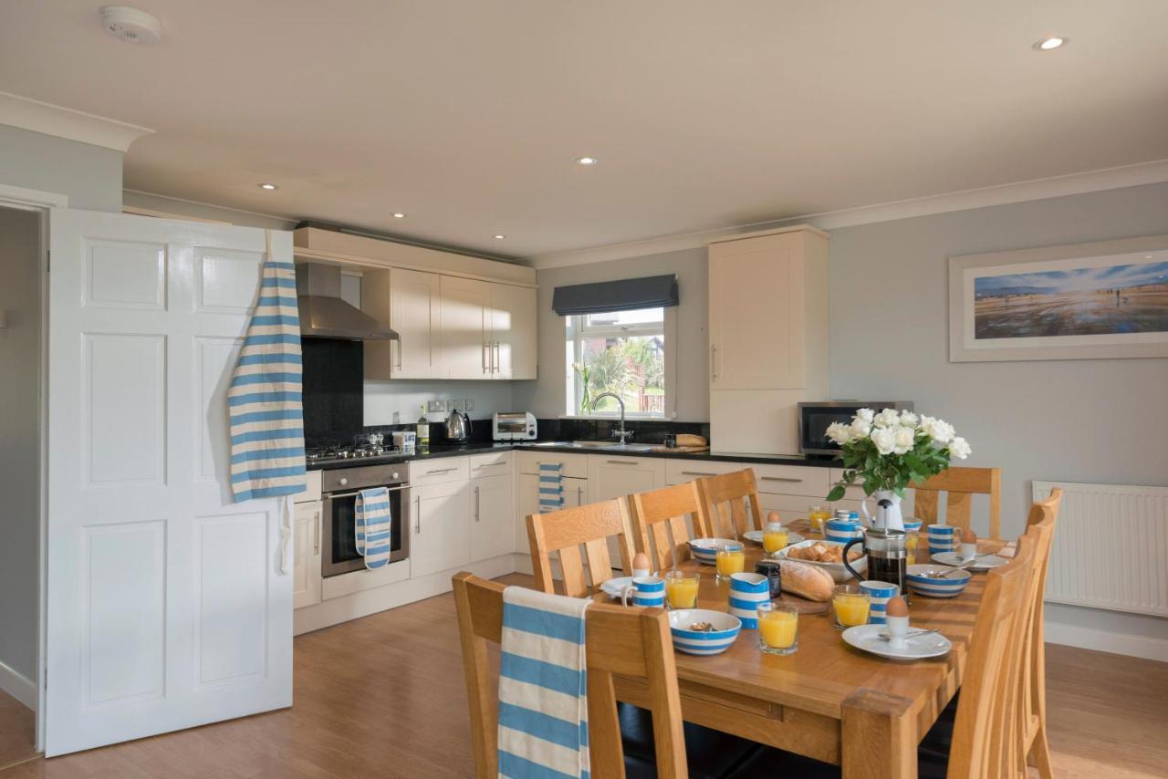 Fistral Hot Tub House For 8 On Retallack Holiday home