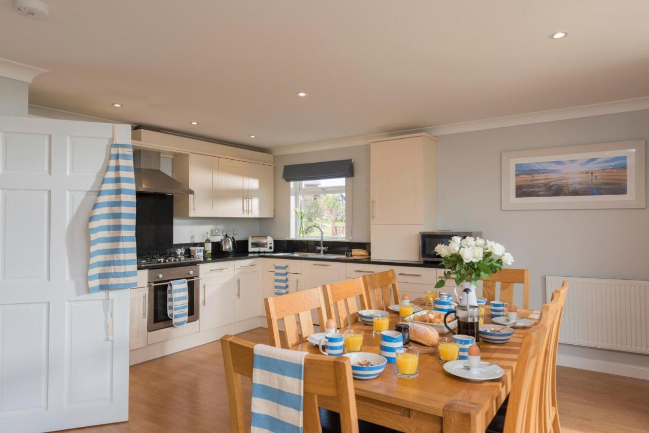 Fistral Hot Tub House For 8 On Retallack Holiday home